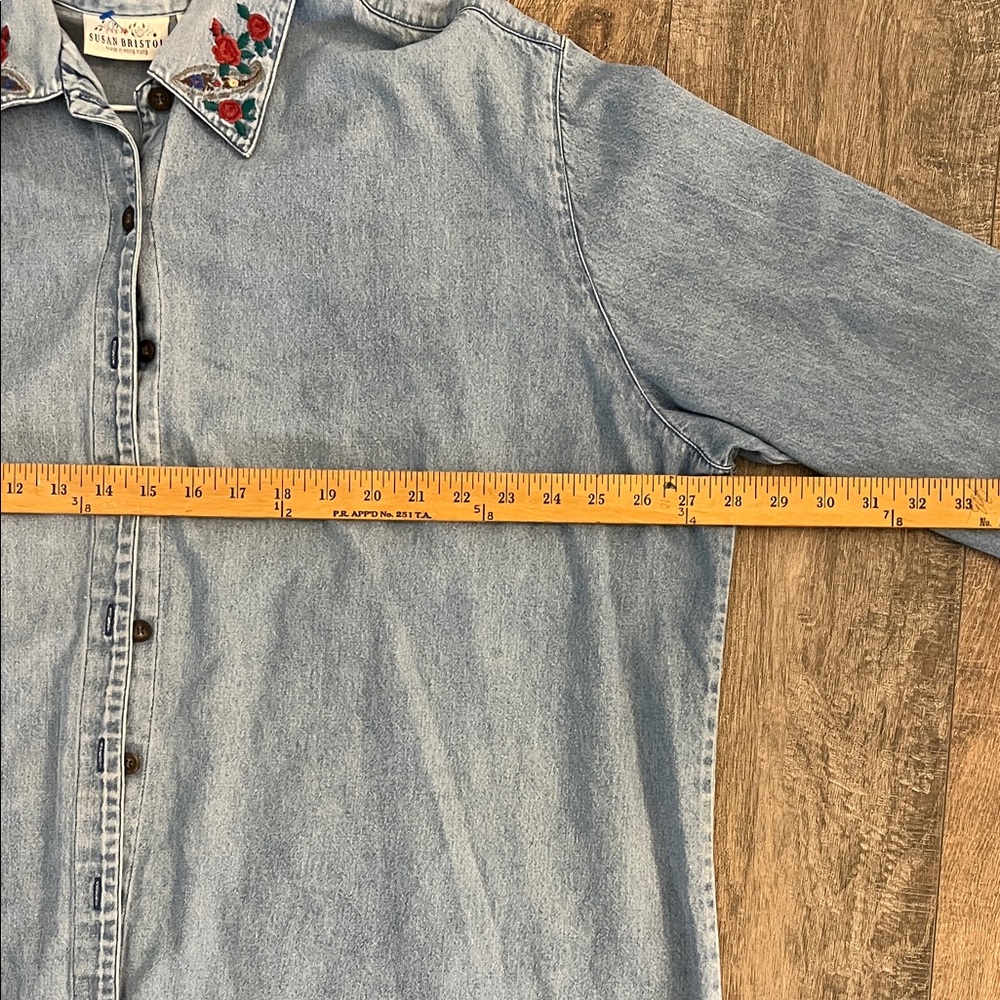 Susan Bristol Light Blue Denim Shirt Embroidered Collar Button Front Size 3W - Picture 2 of 7